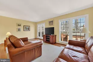 9022 Gavelwood Ct, Springfield, VA 22153 - Photo 13