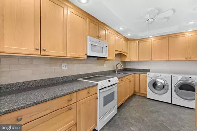 8340 Greensboro Drive #118, McLean, VA 22102 - Photo 15