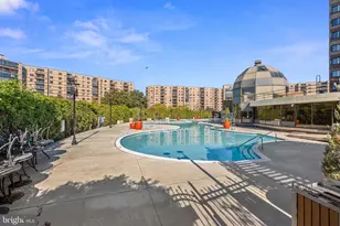 8340 Greensboro Dr, McLean, VA 22102 - Photo 47