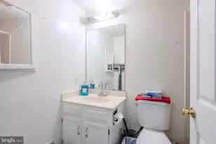 14636 Olde Kent Rd, Centreville, VA 20120 - Photo 15