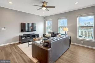 2386 Stella Pl, Alexandria, VA 22303 - Photo 9