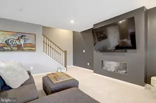 2386 Stella Pl, Alexandria, VA 22303 - Photo 27