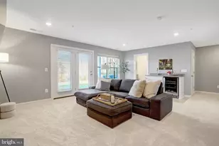 2386 Stella Pl, Alexandria, VA 22303 - Photo 25