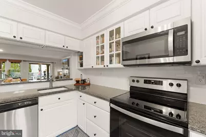 3322 Lakeside View Drive #3-3, Falls Church, VA 22041 - Photo 3