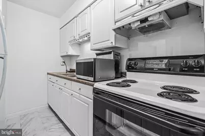 5913 Prince James Drive #J, Springfield, VA 22152 - Photo 9