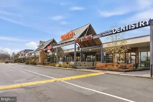 5913 Prince James Dr, Springfield, VA 22152 - Photo 29