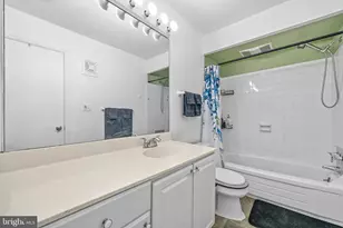 5913 Prince James Dr, Springfield, VA 22152 - Photo 15