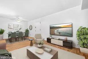 5913 Prince James Dr, Springfield, VA 22152 - Photo 3