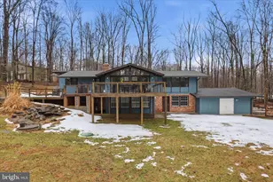 9508 Watts Rd, Great Falls, VA 22066 - Photo 33