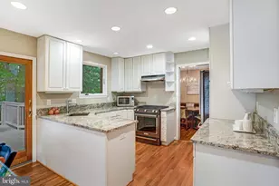 8405 Thames St, Springfield, VA 22151 - Photo 11