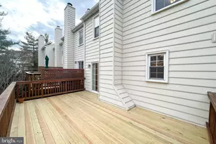 2058 Pieris Ct, Vienna, VA 22182 - Photo 13