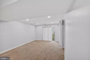 711 Campbell Way, Herndon, VA 20170 - Photo 33