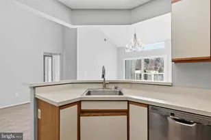 1508 Summerchase Ct, Reston, VA 20194 - Photo 9