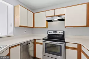 1508 Summerchase Ct, Reston, VA 20194 - Photo 11