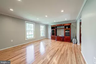 2285 Marginella Dr, Reston, VA 20191 - Photo 5