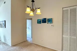 11703 Summerchase Cir, Reston, VA 20194 - Photo 13