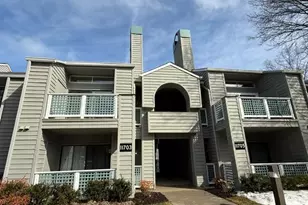 11703 Summerchase Cir, Reston, VA 20194 - Photo 1