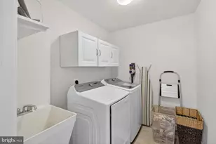 3583 Rocky Meadow Ct, Fairfax, VA 22033 - Photo 19