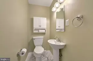 6536 Divine St, McLean, VA 22101 - Photo 13