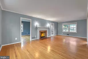 6536 Divine St, McLean, VA 22101 - Photo 3