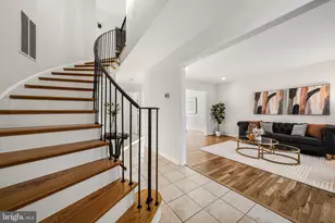 8333 Garfield Ct, Springfield, VA 22152 - Photo 5