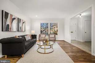 8333 Garfield Ct, Springfield, VA 22152 - Photo 7