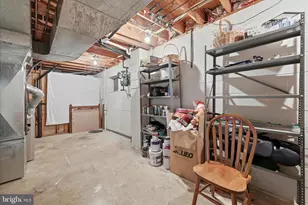 8825 Charles Hawkins Way, Annandale, VA 22003 - Photo 39