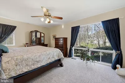 8825 Charles Hawkins Way, Annandale, VA 22003 - Photo 17