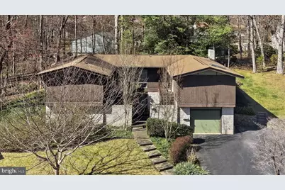 8825 Charles Hawkins Way, Annandale, VA 22003 - Photo 51