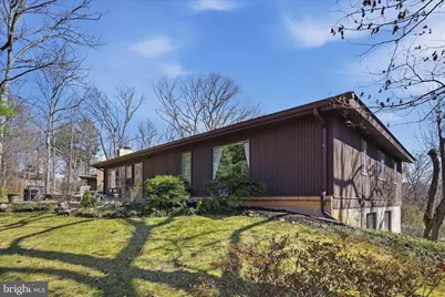 8825 Charles Hawkins Way, Annandale, VA 22003 - Photo 47