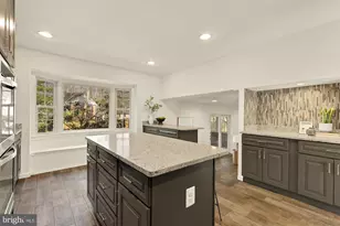 9308 Briarwood Pl, Fairfax, VA 22032 - Photo 15