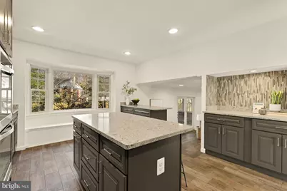 9308 Briarwood Place, Fairfax, VA 22032 - Photo 15