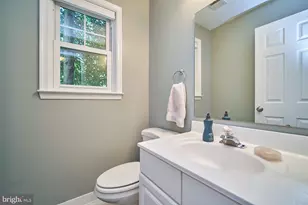 1230 Weatherstone Ct, Reston, VA 20194 - Photo 25