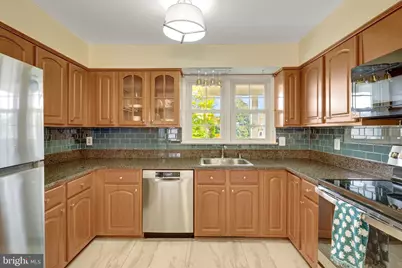 1398 Park Lake Drive, Reston, VA 20190 - Photo 17