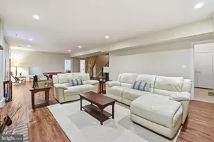 9874 Palace Green Way, Vienna, VA 22181 - Photo 63