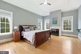 9874 Palace Green Way, Vienna, VA 22181 - Photo 33