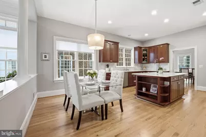 9874 Palace Green Way, Vienna, VA 22181 - Photo 19