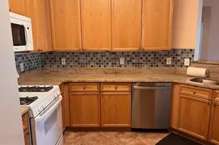 4330 Cannon Ridge Ct, Fairfax, VA 22033 - Photo 7