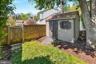 7003 Polins Ct, Alexandria, VA 22306 - Photo 55