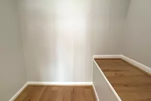 7800 Winona Ct, Annandale, VA 22003 - Photo 9