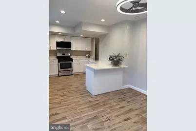 7800 Winona Court, Annandale, VA 22003 - Photo 3