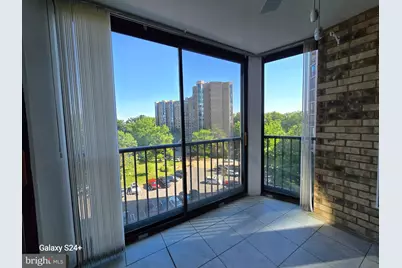 5902 Mount Eagle Drive #709, Alexandria, VA 22303 - Photo 3