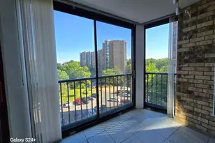 5902 Mt Eagle Dr, Alexandria, VA 22303 - Photo 3