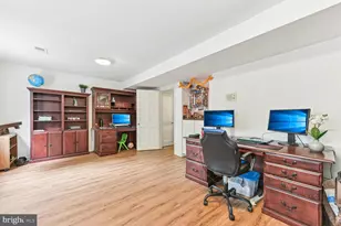 6719 Baron Rd, McLean, VA 22101 - Photo 21