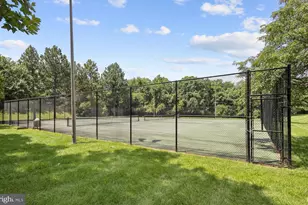 5815 Orchard Hill Ct, Clifton, VA 20124 - Photo 23