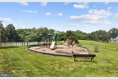 5815 Orchard Hill Court #5815, Clifton, VA 20124 - Photo 21