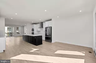 13736 Aviation Pl, Herndon, VA 20171 - Photo 15