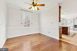 14408 Tracy Schar Ln, Centreville, VA 20121 - Photo 7