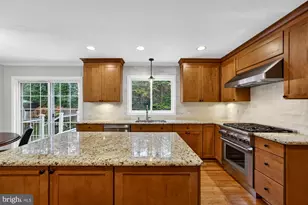 930 Park Street SE, Vienna, VA 22180 - Photo 23