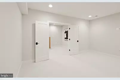 1212 Drake Street SW, Vienna, VA 22180 - Photo 77